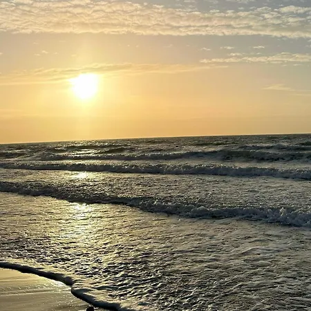 Meerglueck - Unvergesslicher Urlaub In Der Ruhig Gelegenen Mit Blick Auf Ostsee *