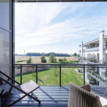 Apartment Meerglueck - Unvergesslicher Urlaub In Der Ruhig Gelegenen Mit Blick Auf Ostsee Wustrow (Fischland)