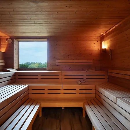 Meerglueck - Unvergesslicher Urlaub In Der Ruhig Gelegenen Mit Blick Auf Ostsee